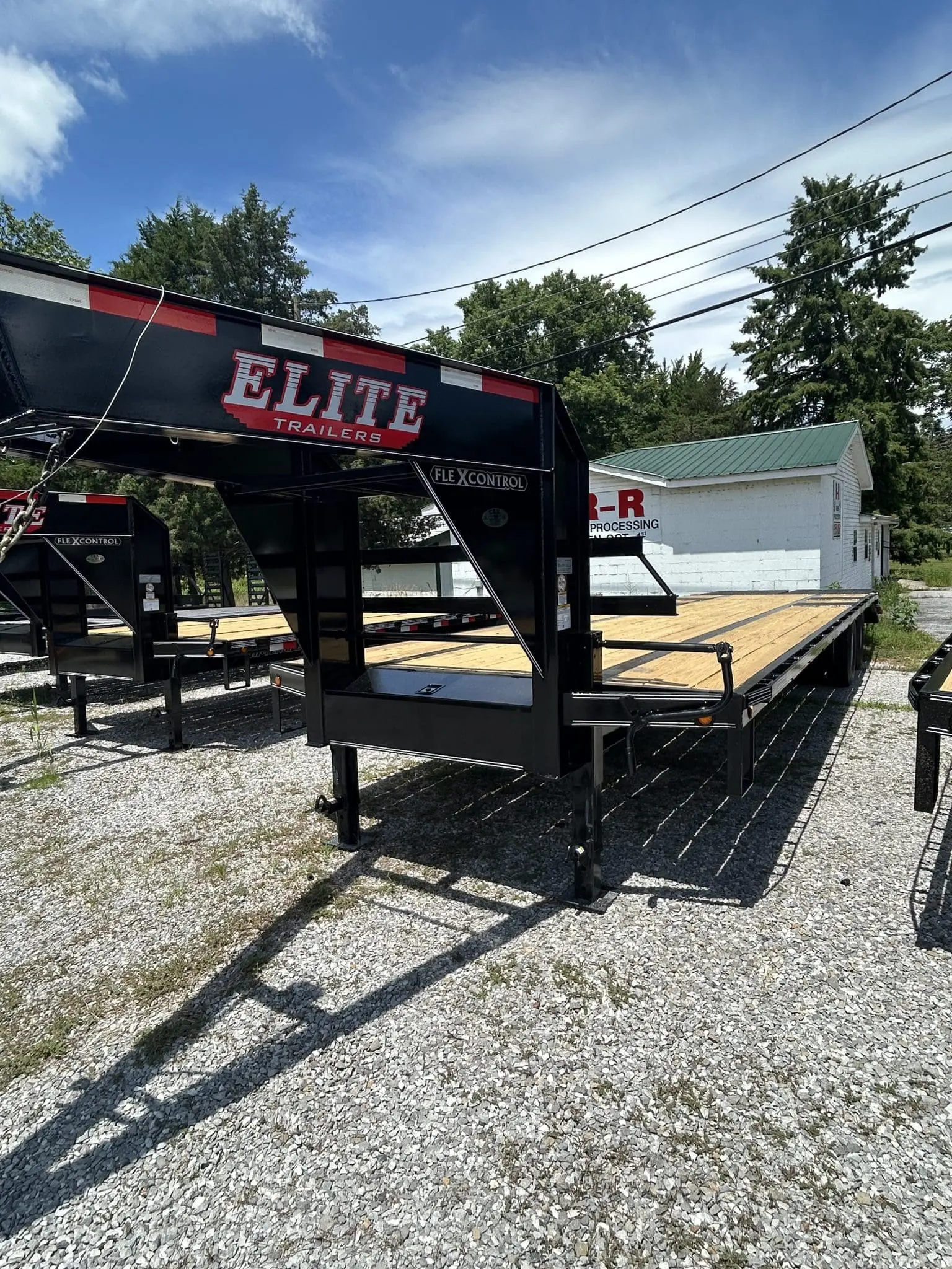 Elite 32' Gooseneck