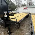 Elite Trailers 28' Gooseneck