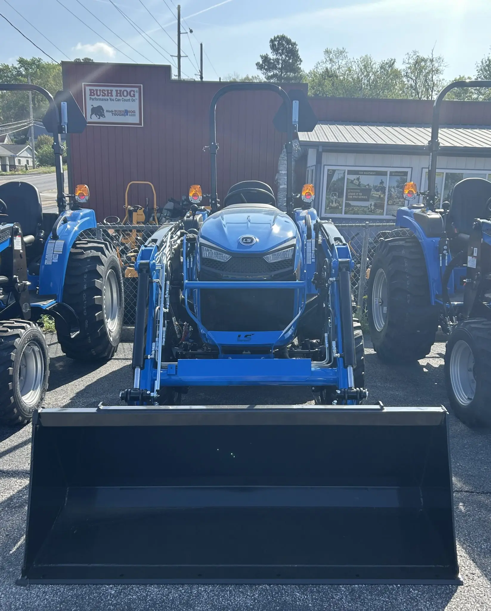 MT226E Tractor